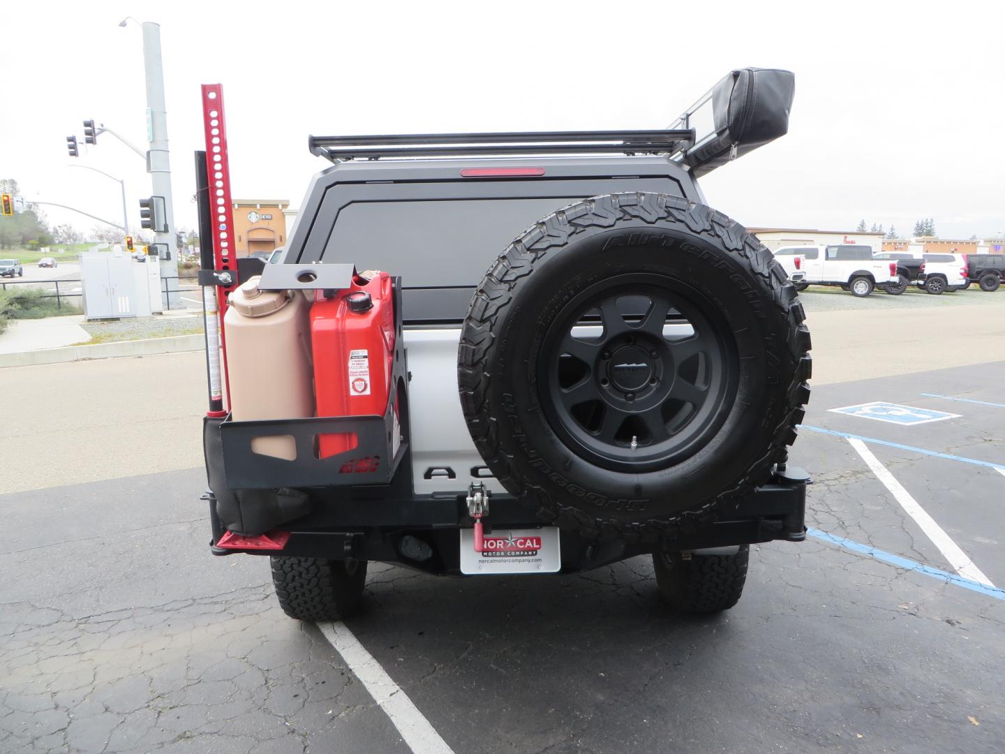 2016 White /GREY Toyota Tacoma TRD OFF-ROAD Double Cab Long Bed V6 6AT 4WD (3TMCZ5AN3GM) with an 3.5L engine, automatic transmission, located at 2630 Grass Valley Highway, Auburn, CA, 95603, (530) 508-5100, 38.937893, -121.095482 - Looking for the ultimate overlanding vehicle. Look no further than this purpose built Tacoma set up for all of your adventures. - Photo#5